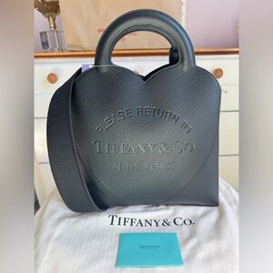 ✨ VIRAL Return To Tiffany & Co MEDIUM 🖤 Black Crossbody Bag Purse NWT